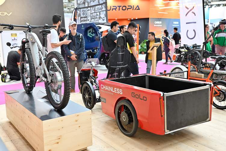 E-Bikes: Hightech-Kautschuk und -Kunststoffe schützen Komponenten. Foto: Eurobike